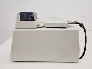 Thumbnail image of Beckman DU 640 UV/VIS Spectrophotometer Lab