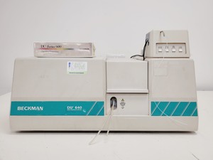 Thumbnail image of Beckman DU 640 UV/VIS Spectrophotometer Lab