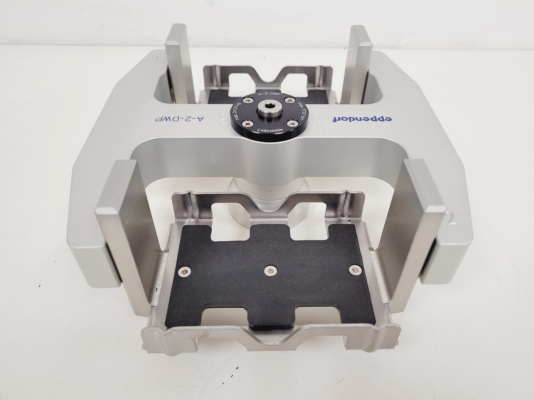 Image of Eppendorf A-2-DWP Swing Bucket Centrifuge Rotor  Max 3700 RPM Lab