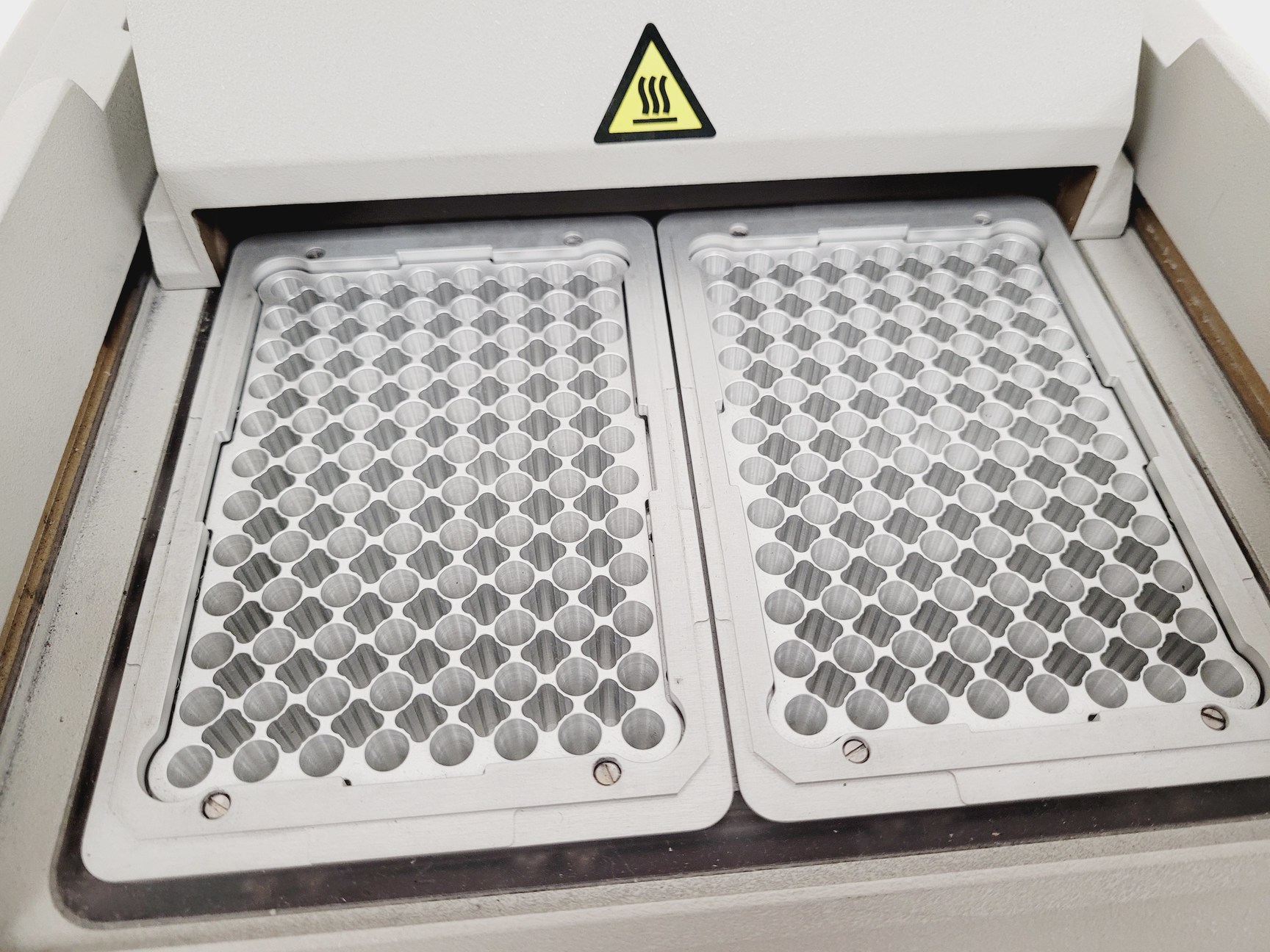 Image of Applied Biosystems GeneAmp PCR System 9700 Thermal Cycler with 2 x Blocks Lab