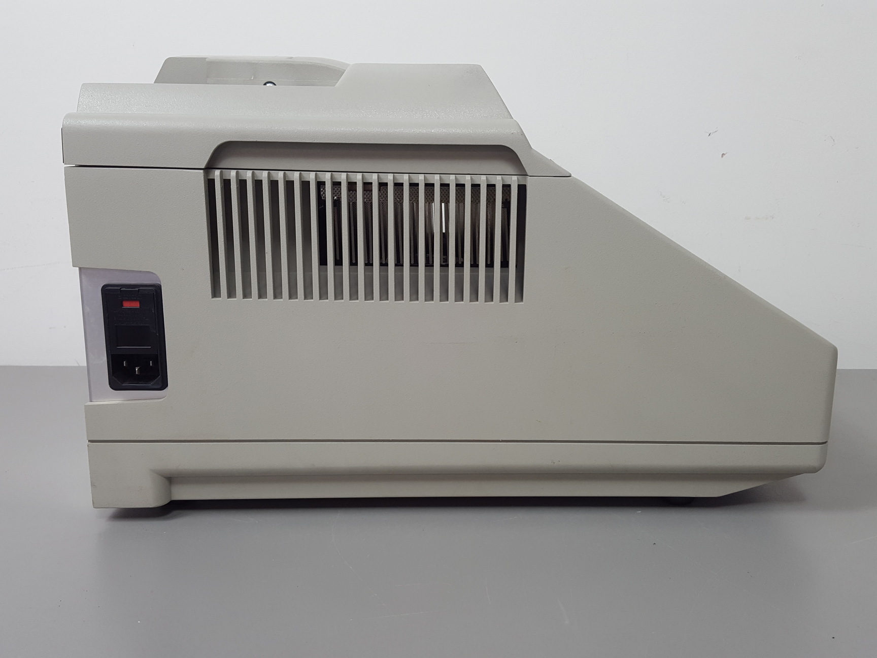 Image of Applied Biosystems Gene Amp PCR Thermal Cycler System  Model 9700 Lab