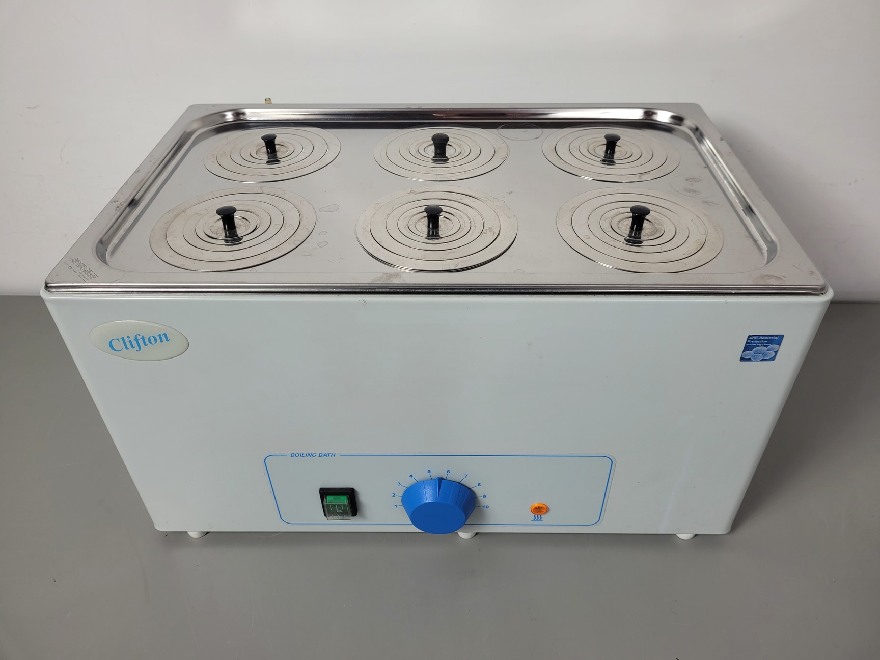 Image of Clifton Model NE1B-28 Boiling Bath with Bourgeat Concentric Ring Plate 