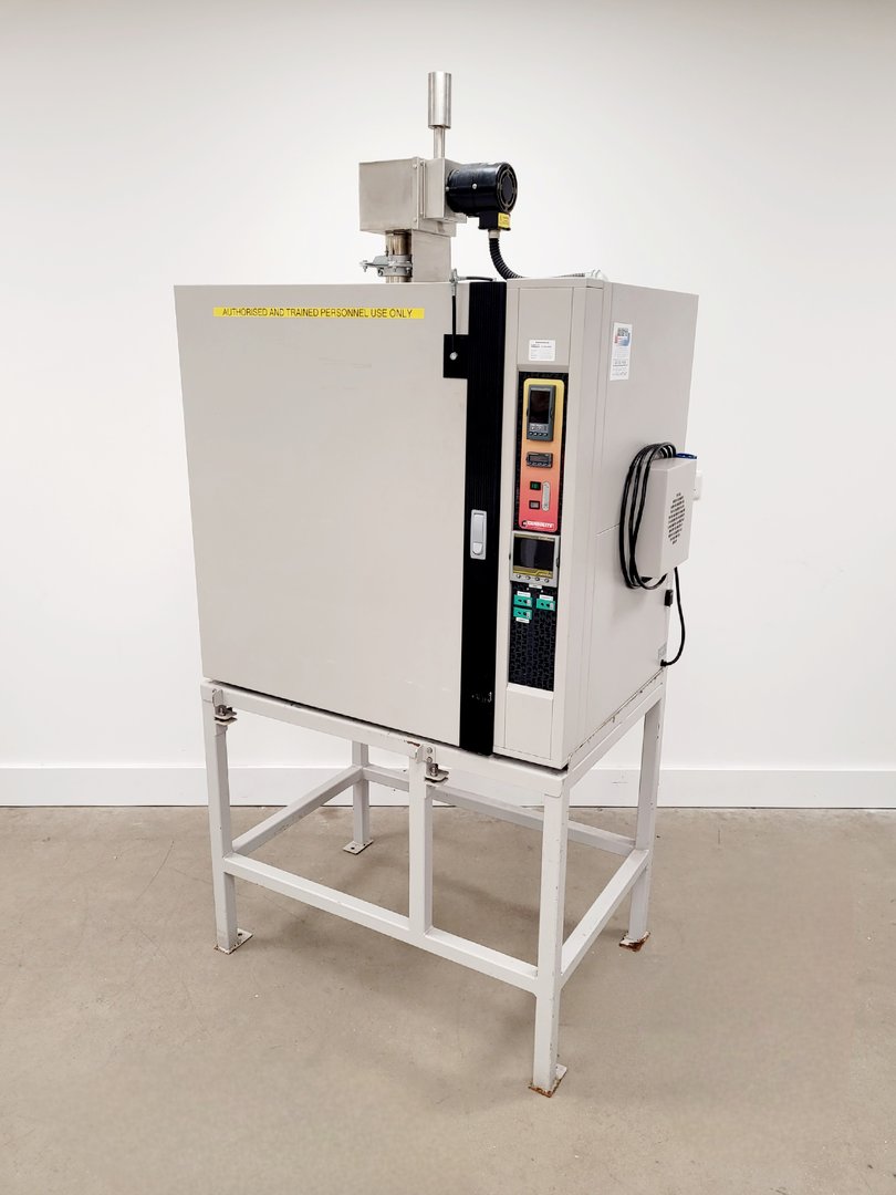 Image of Carbolite LHT6/120 High Temperature Laboratory Oven Lab