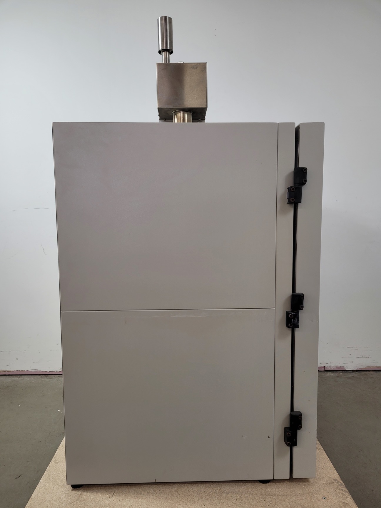Image of Carbolite LHT6/120 High Temperature Laboratory Oven Lab
