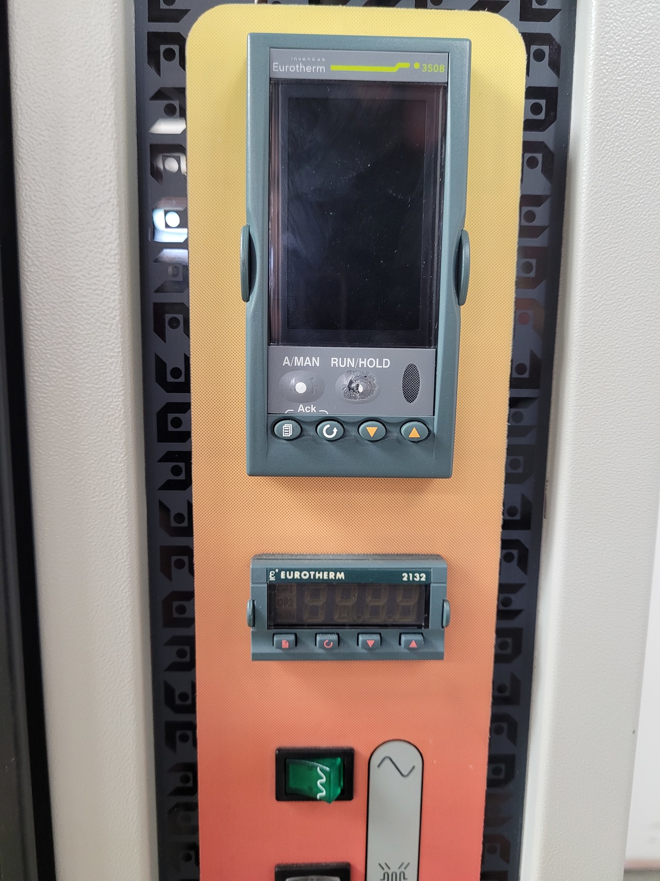 Image of Carbolite LHT6/120 High Temperature Laboratory Oven Lab