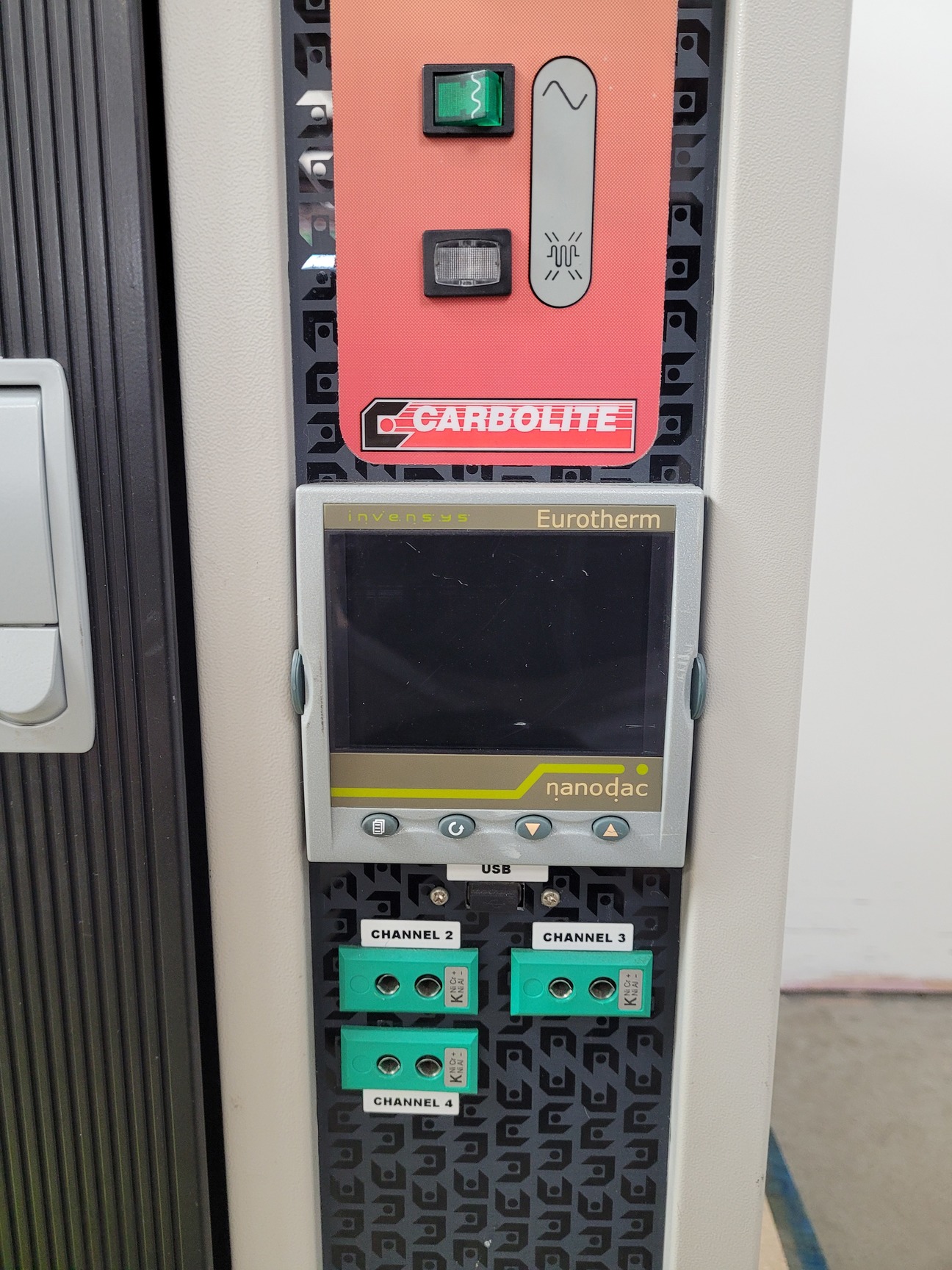 Image of Carbolite LHT6/120 High Temperature Laboratory Oven Lab