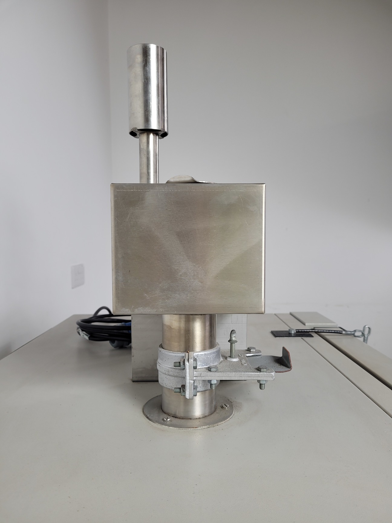 Image of Carbolite LHT6/120 High Temperature Laboratory Oven Lab