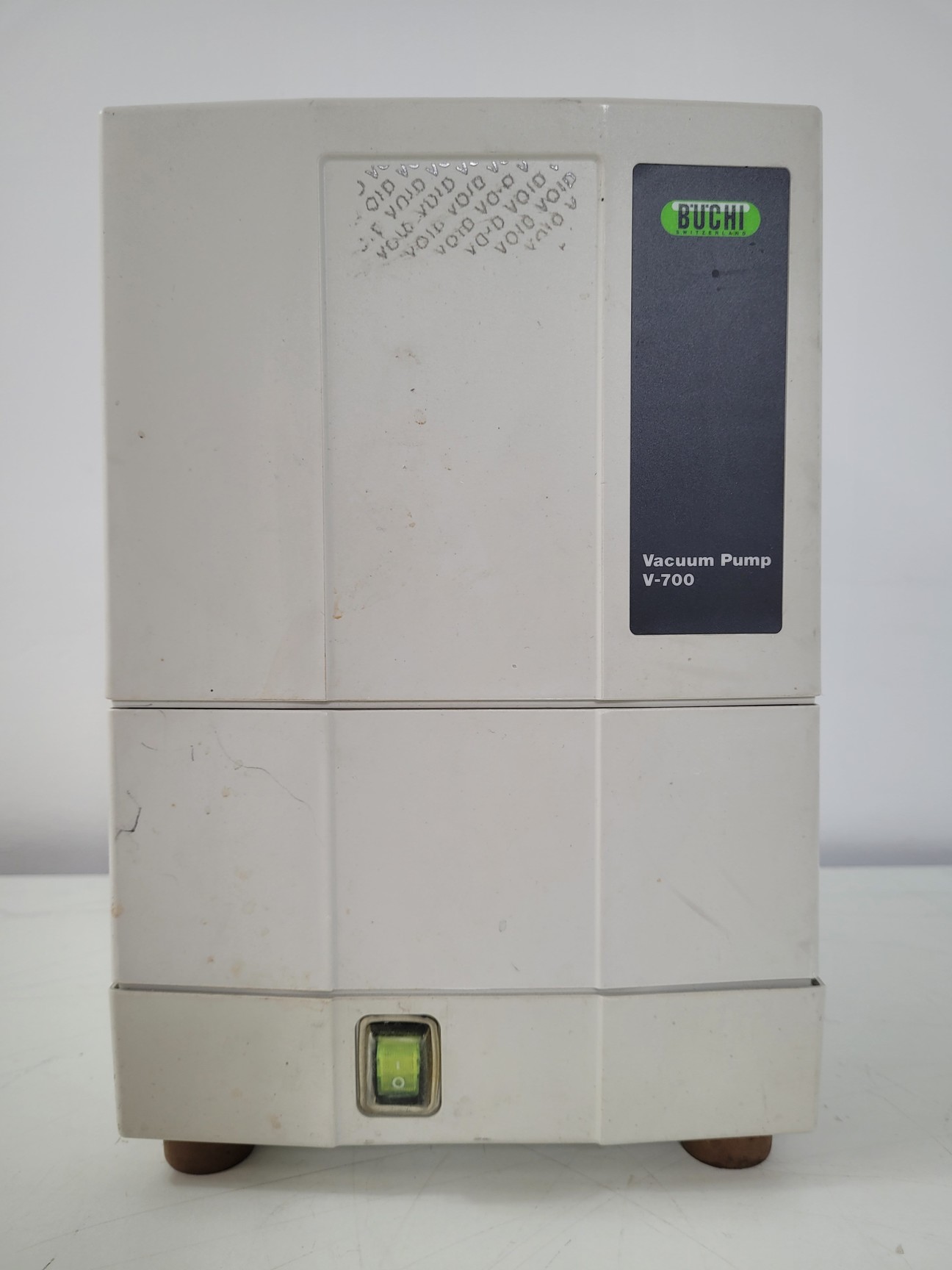 Image of Buchi Diaphragm Vacuum Pump Model V-700 Lab Spares/Repairs