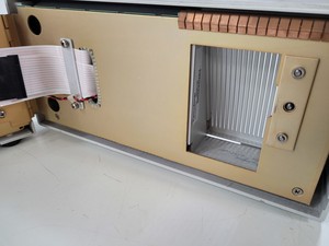 Thumbnail image of Perkin Elmer Series 200 HPLC System - Degasser, Detector, Pump, Autosampler Lab