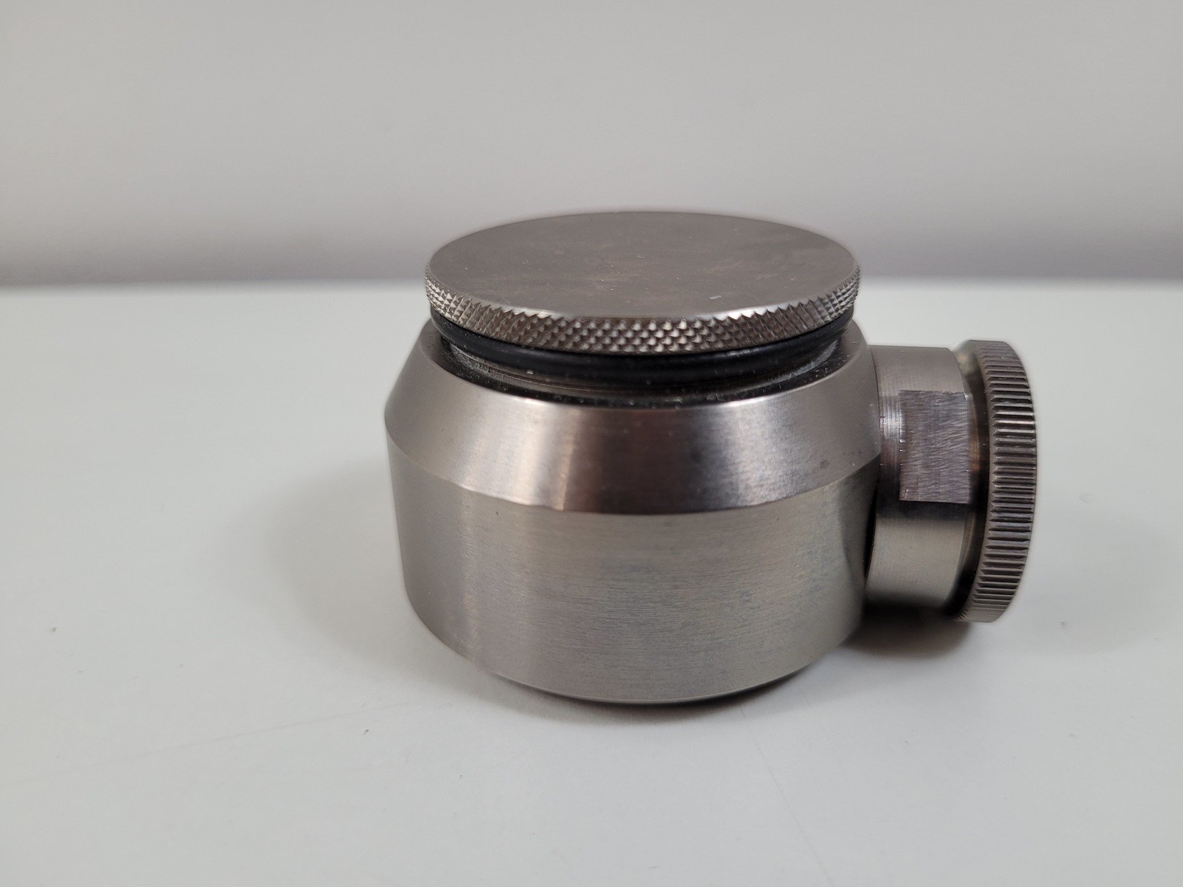 Image of 6x Perkin Elmer 13mm Dies & Other Accessories Lab