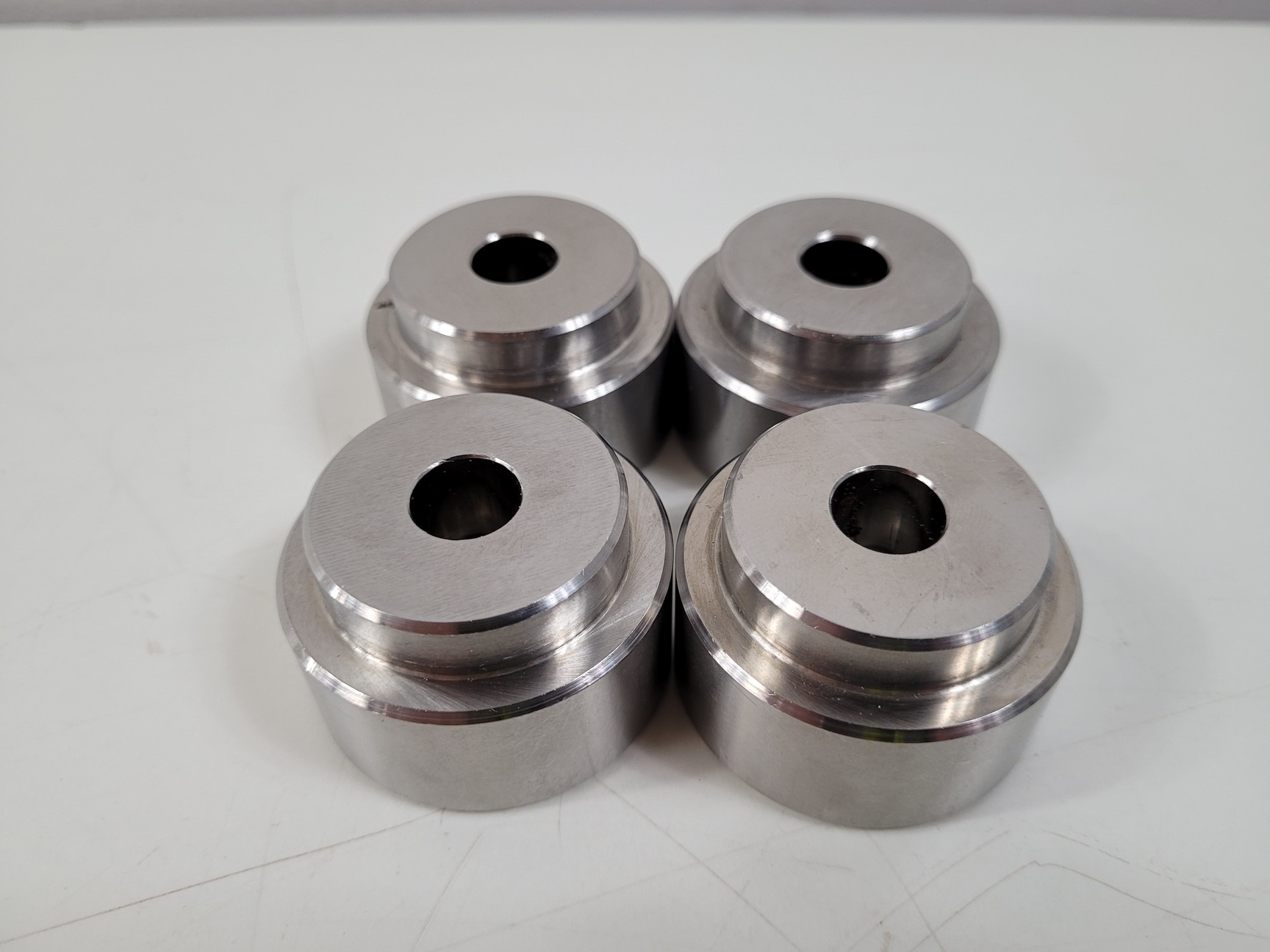 Image of 6x Perkin Elmer 13mm Dies & Other Accessories Lab