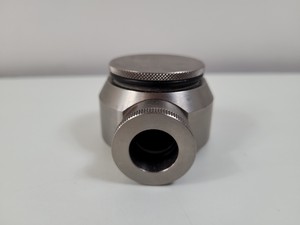 Thumbnail image of 6x Perkin Elmer 13mm Dies & Other Accessories Lab