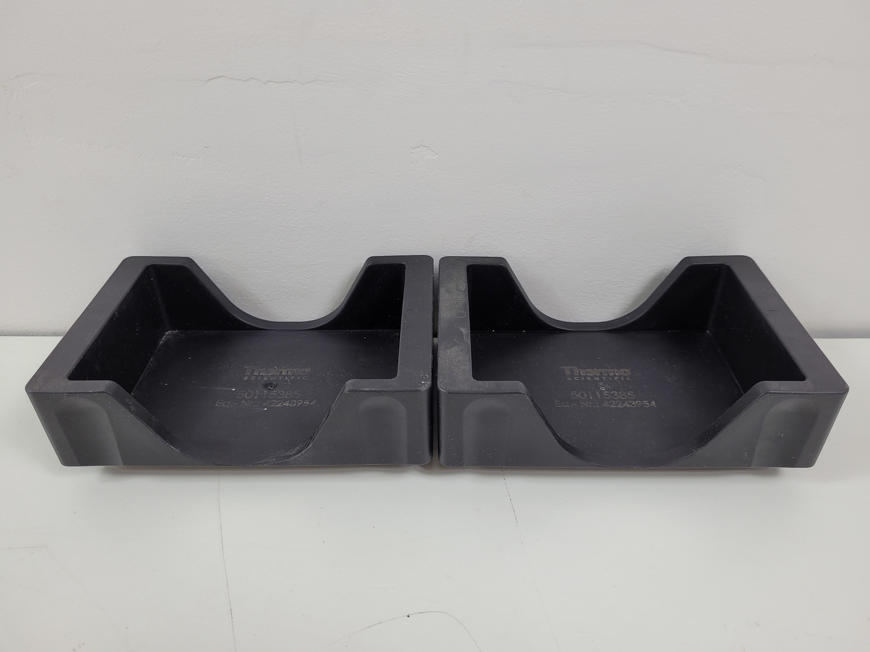 Image of Thermo Scientific M-20 75003624 4000rpm Microplate Centrifuge Rotor Lab