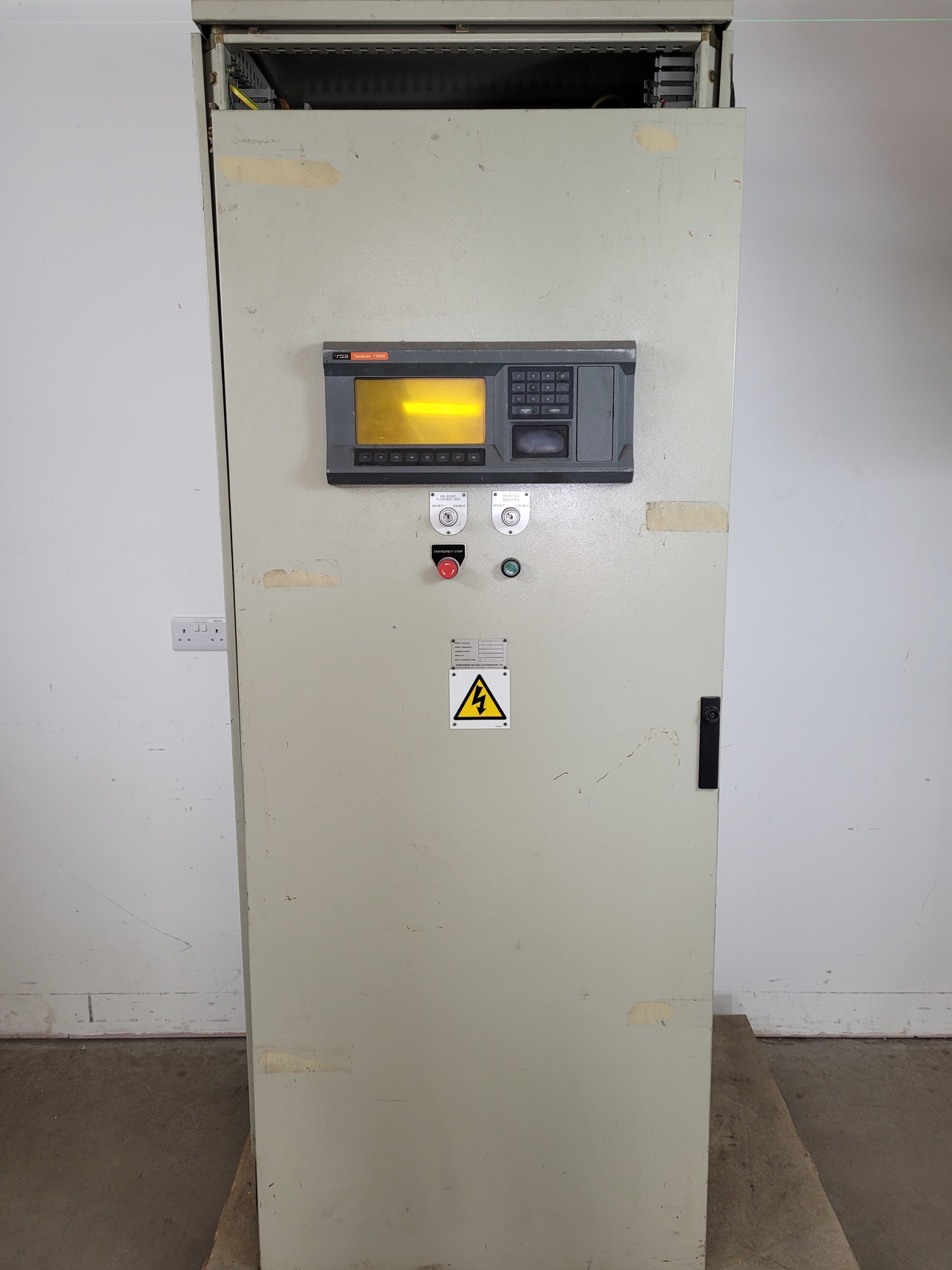 Image of Eurotherm Process Automation System with TCS Tactician T1000 & Components