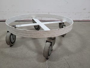 Thumbnail image of MVE LAB 30 Liquid Nitrogen Dewar with Trolley 30 Litre Lab