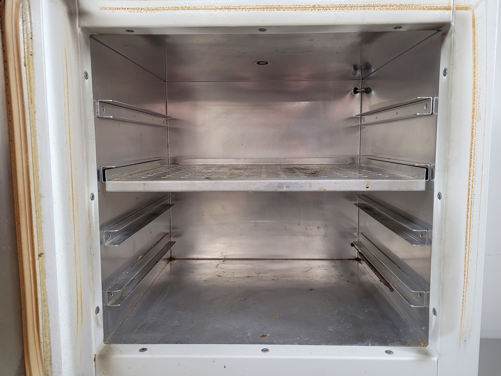 Image of B&T Unitemp Benchtop Laboratory Incubator Lab