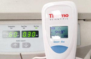Thumbnail image of Savant Speed Vac Model SPD111V Concentrator Centrifuge Lab 