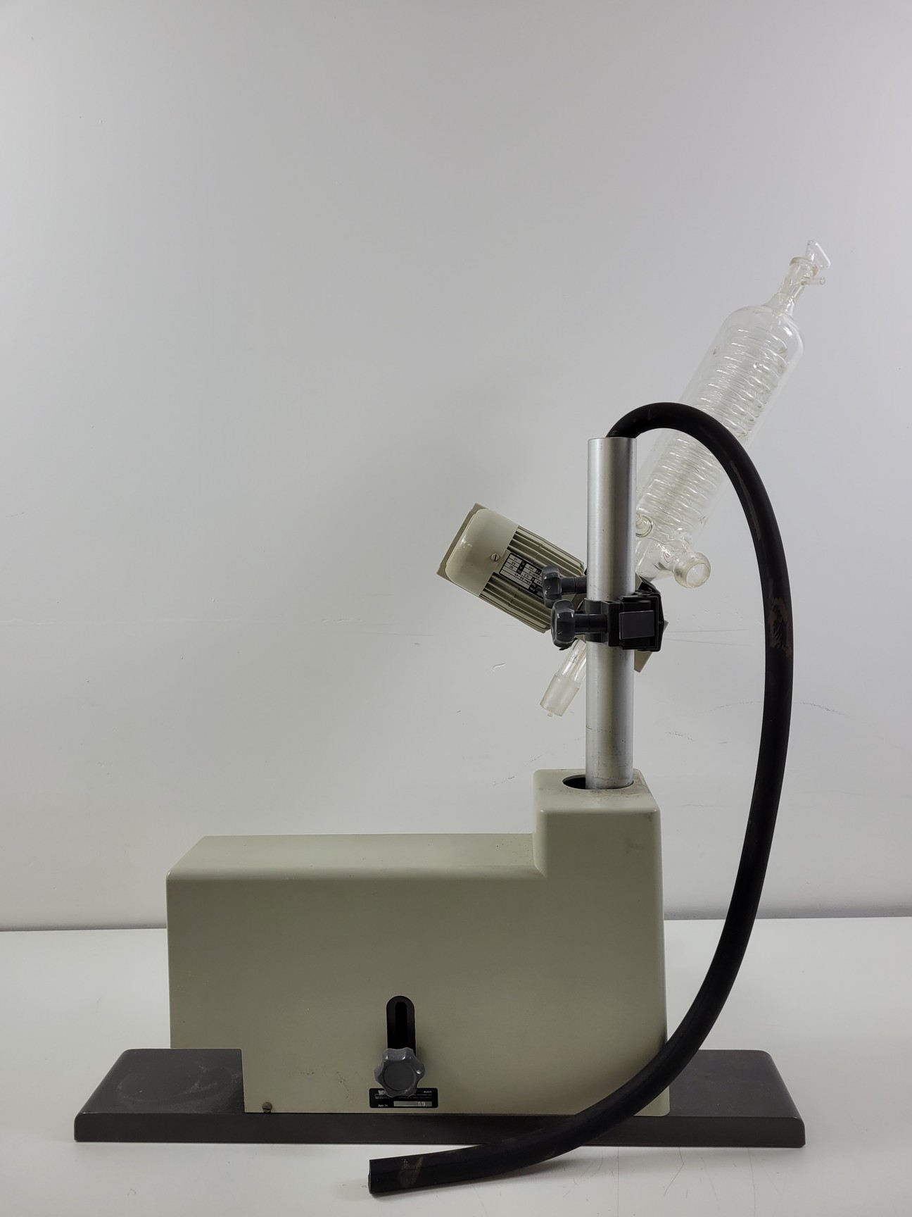 Image of Buchi Rotavapor  Model R 110 Rotary Evaporator Lab Spares/Repairs
