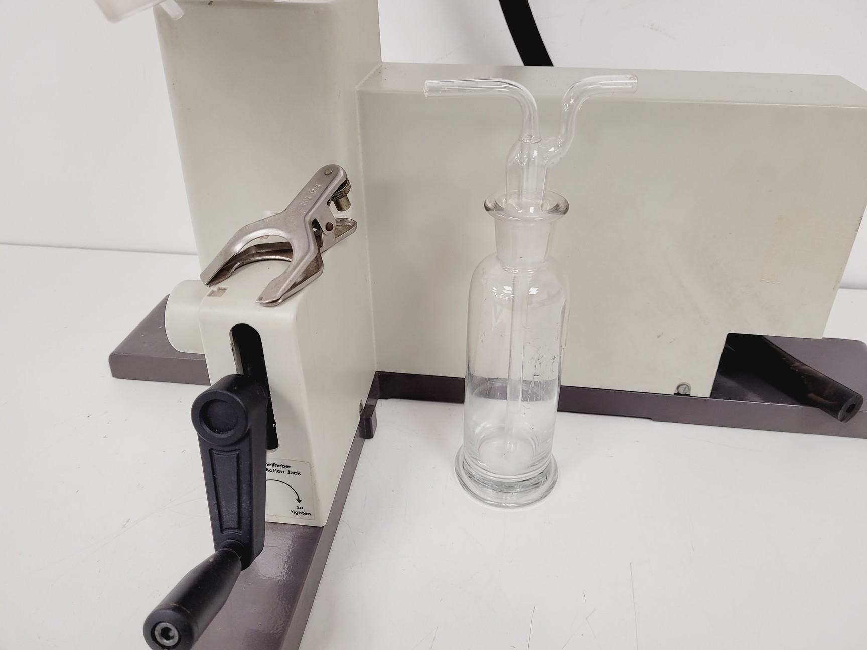 Image of Buchi Rotavapor  Model R 110 Rotary Evaporator Lab Spares/Repairs