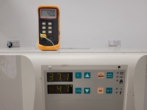 Thumbnail image of Kendro HERACell 240 Laboratory CO2 Incubator Lab