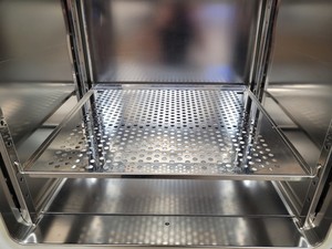 Thumbnail image of Kendro HERACell 240 Laboratory CO2 Incubator Lab