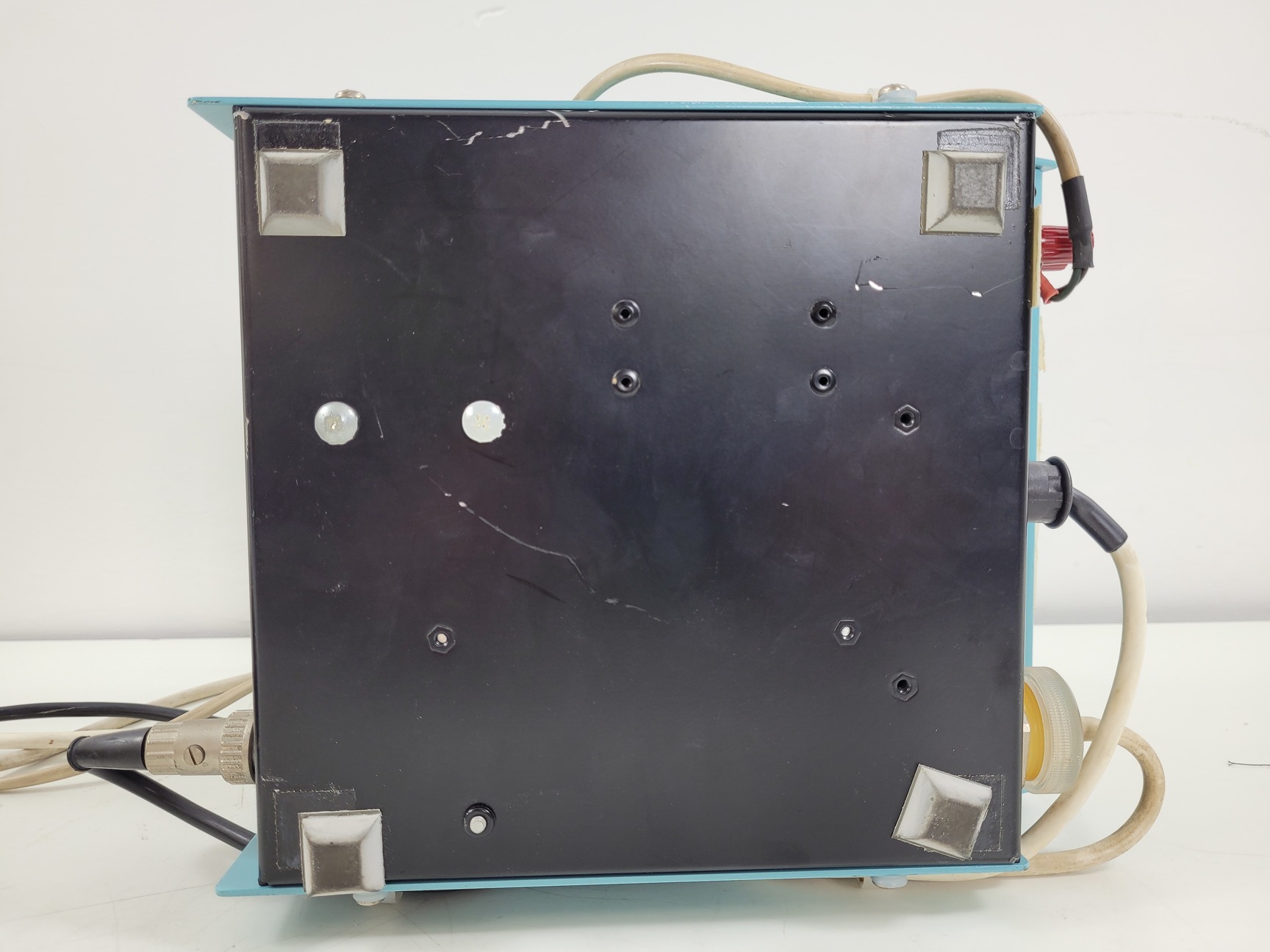 Image of Weller DS900 Desoldering Station with Accessories 