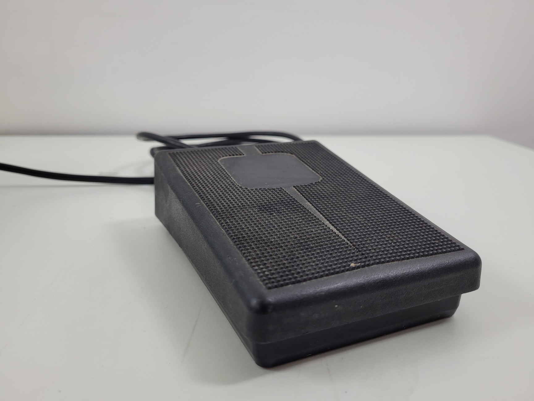 Image of Weller DS900 Desoldering Station with Accessories 