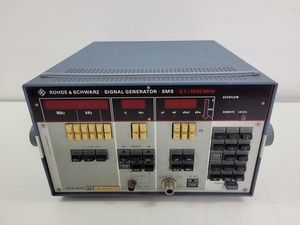 Thumbnail image of Rohde & Schwarz Signal Generator SMS 302.4012.26 Lab Spares/Repairs