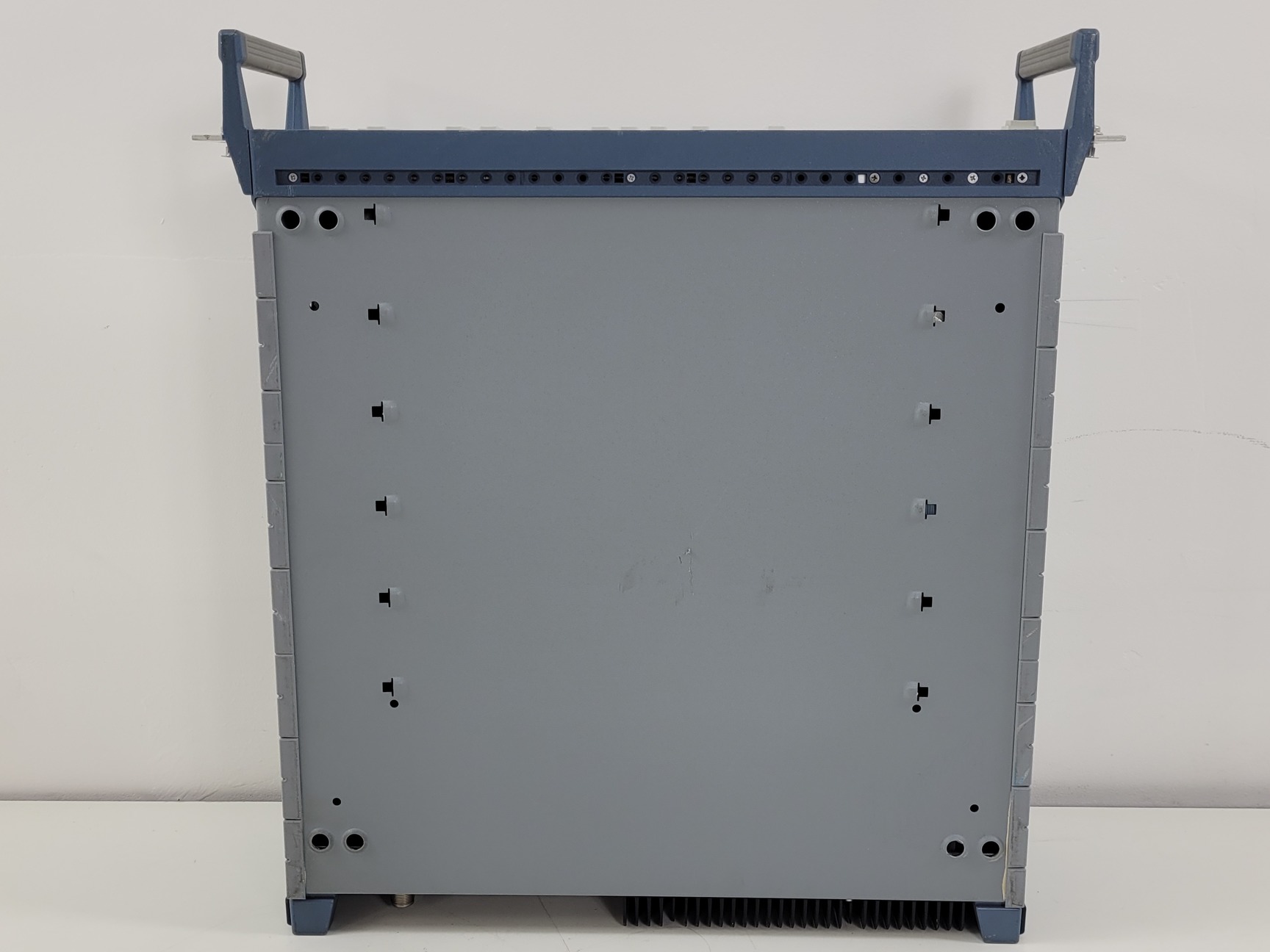 Image of Rohde & Schwarz Signal Generator SMX 826.4517.52 Lab Spares/Repairs