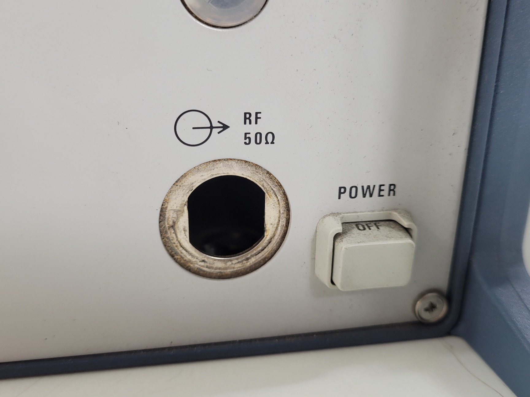 Image of Rohde & Schwarz Signal Generator SMX 826.4517.52 Lab Spares/Repairs