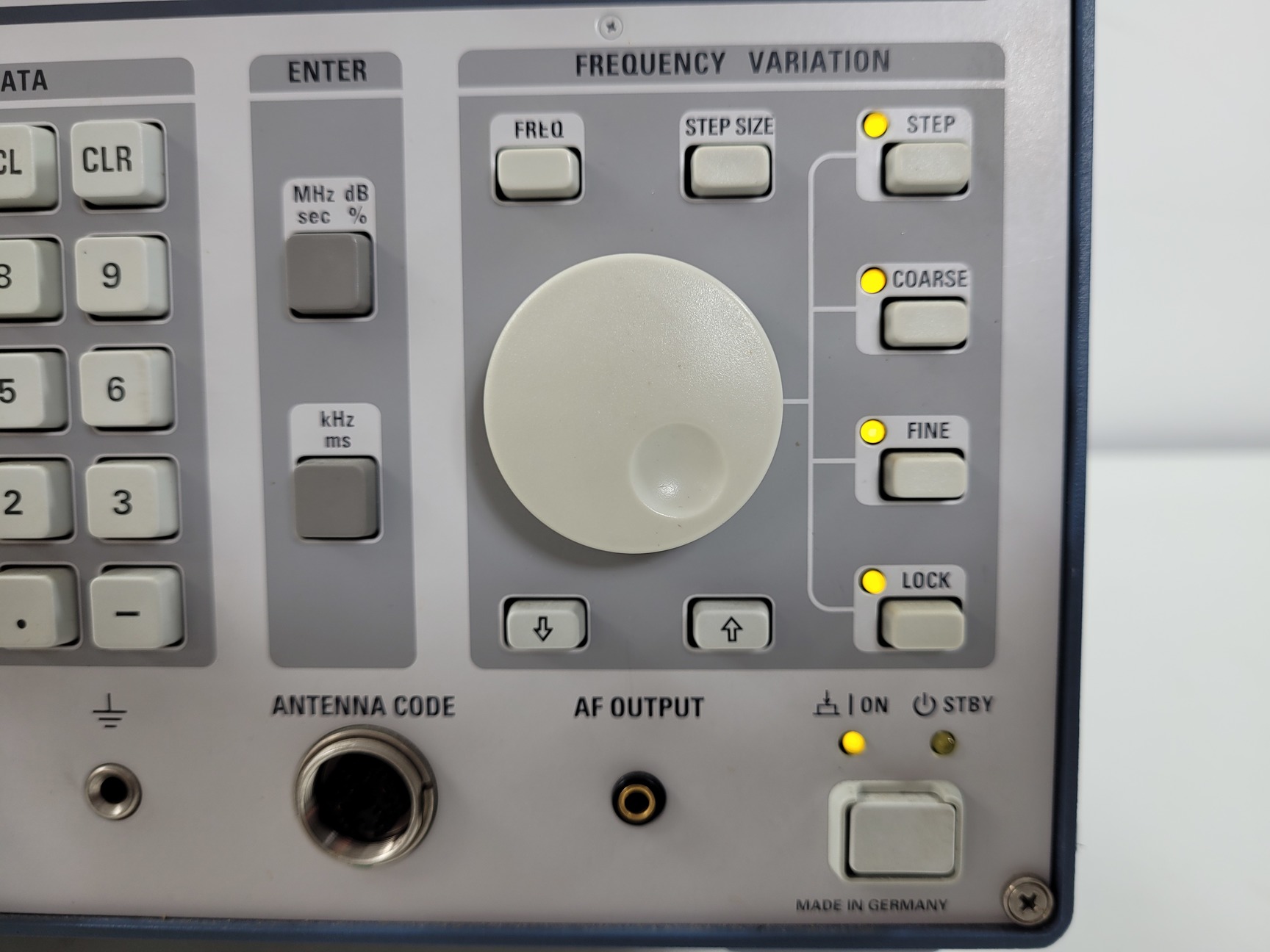 Image of Rohde & Schwarz EMI Test Receiver 1102.4500.30 Lab