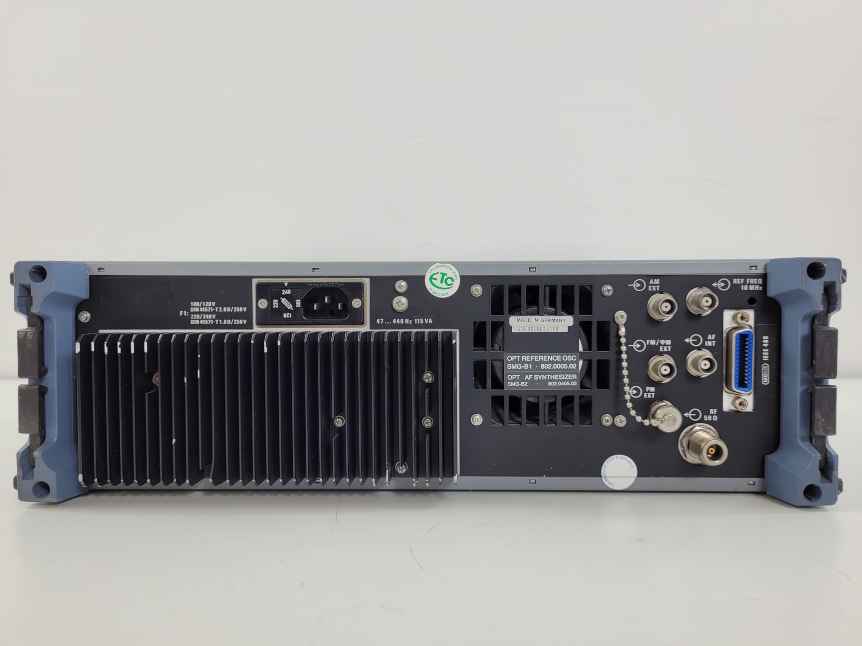 Image of Rohde & Schwarz Signal Generator SMG Model SMG-B1 Lab