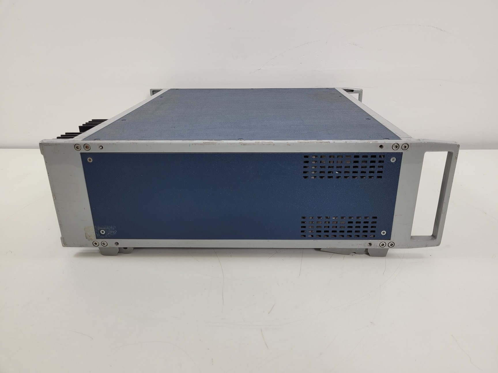 Image of Adret Electronique Signal Generator 7100D Lab