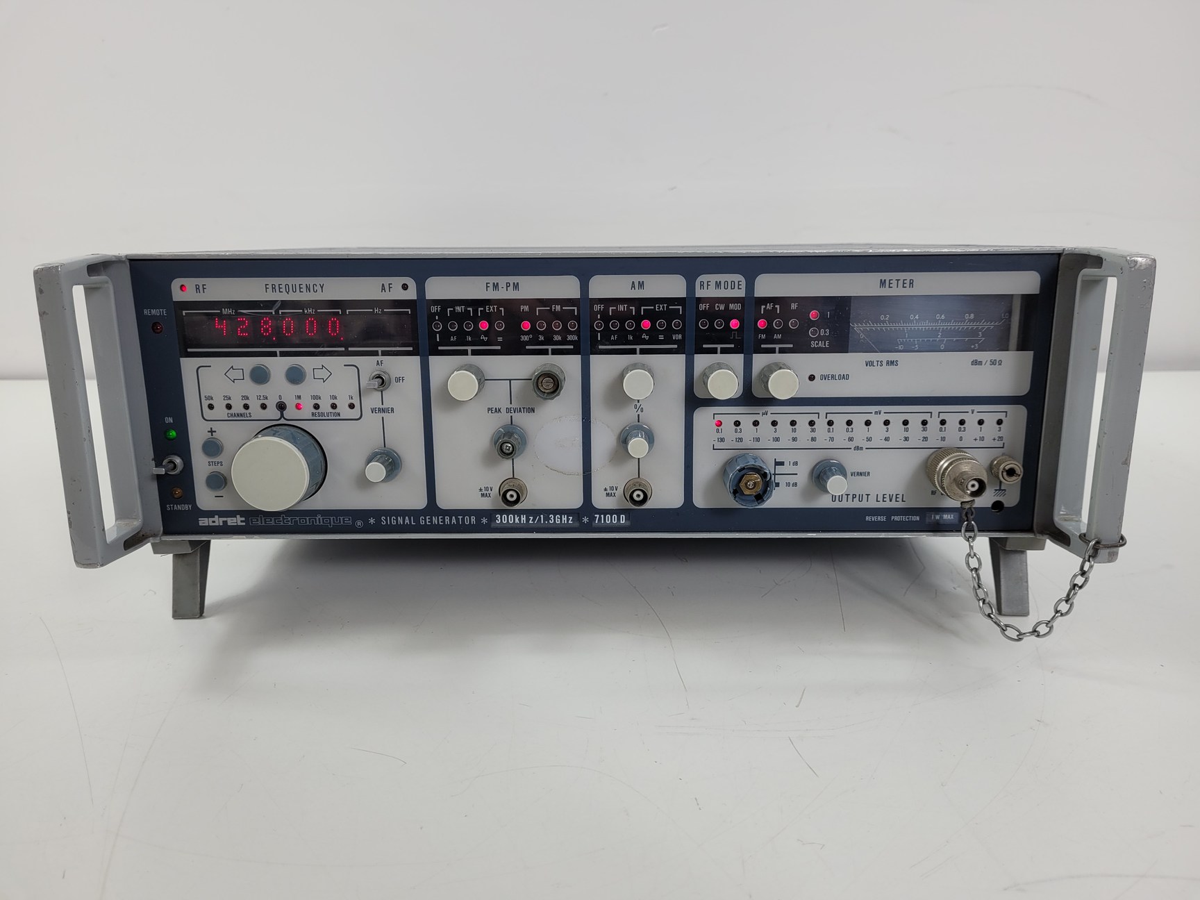 Image of Adret Electronique Signal Generator 7100D Lab