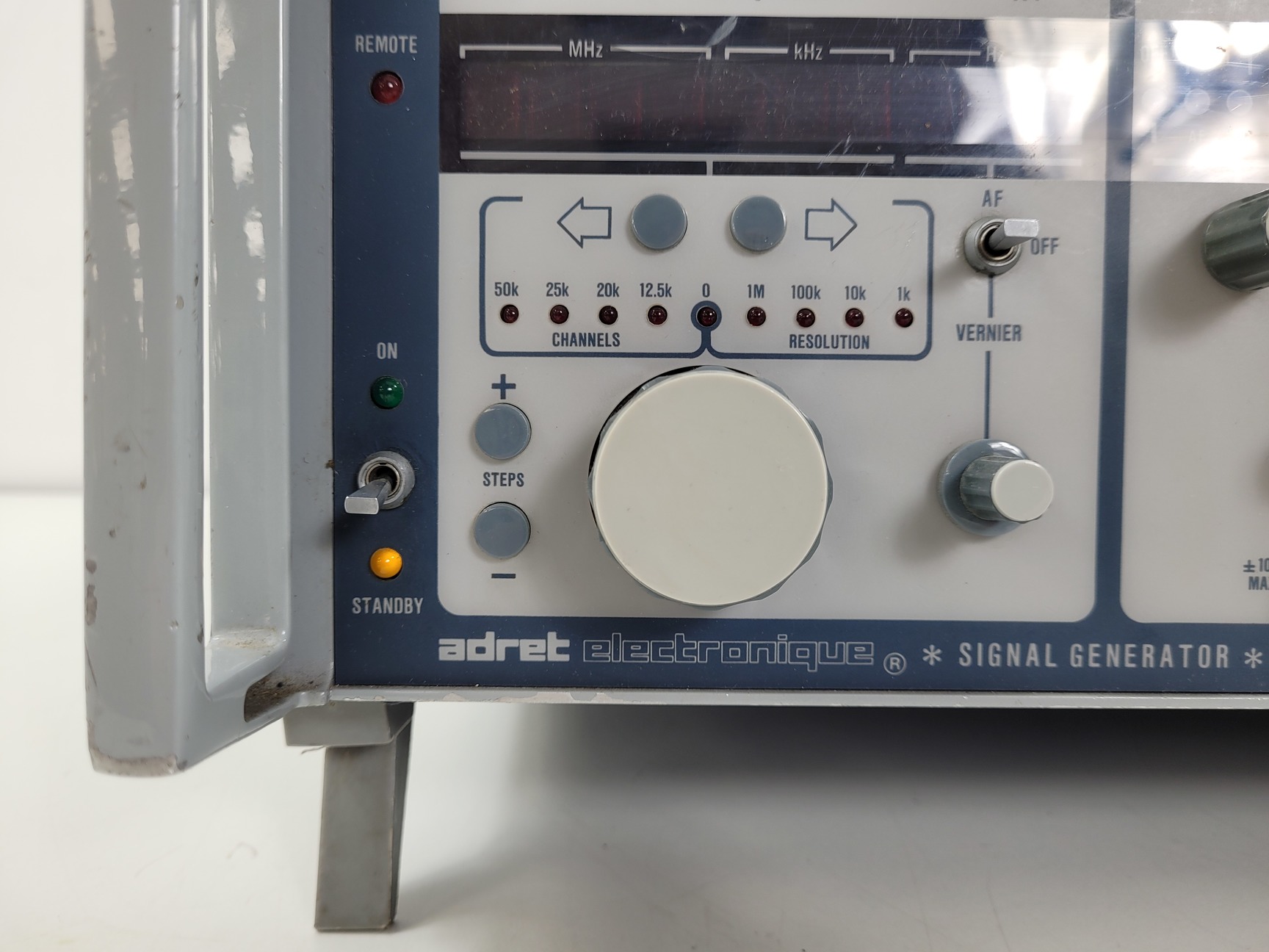 Image of Adret Electronique Signal Generator 7100D Lab