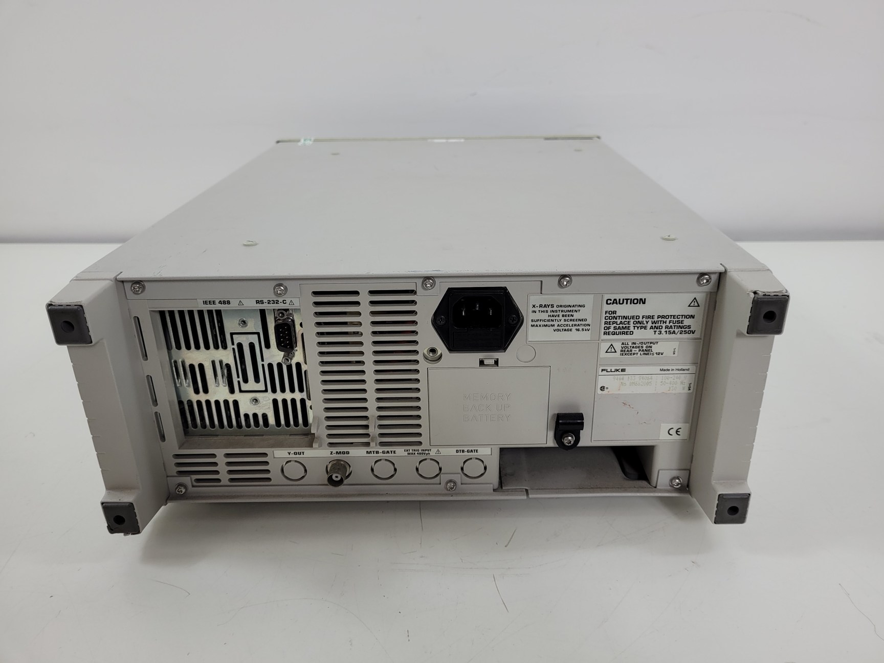 Image of FLUKE Autoranging Combiscope Oscilloscope Model PM3394A Lab
