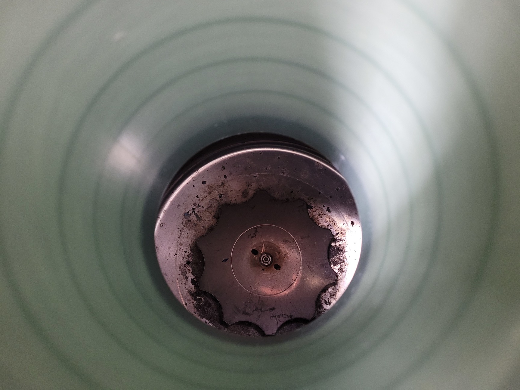Image of Taylor-Wharton Liquid Nitrogen Sample Storage Dewar 35-HC Lab