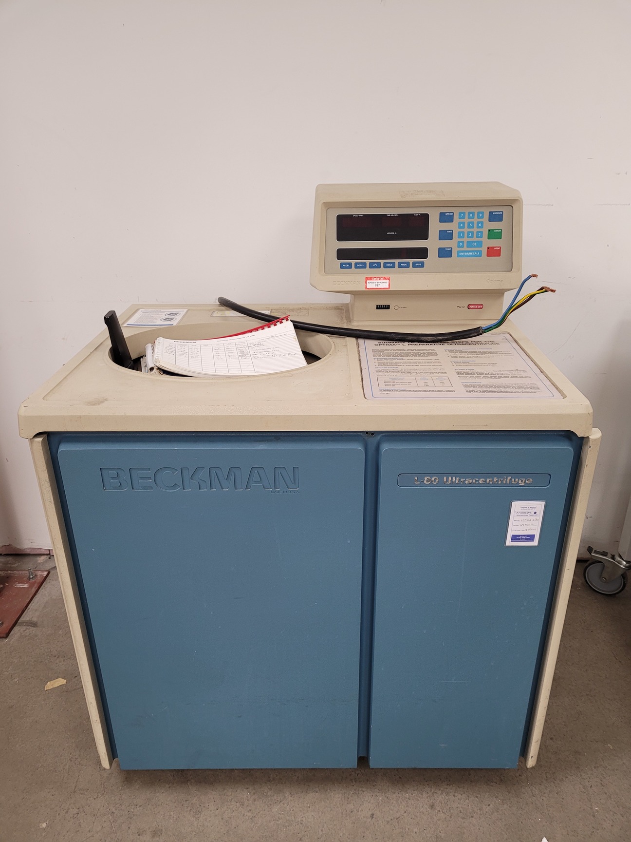 Image of Beckman Coulter L-80 Optima Ultracentrifuge Lab