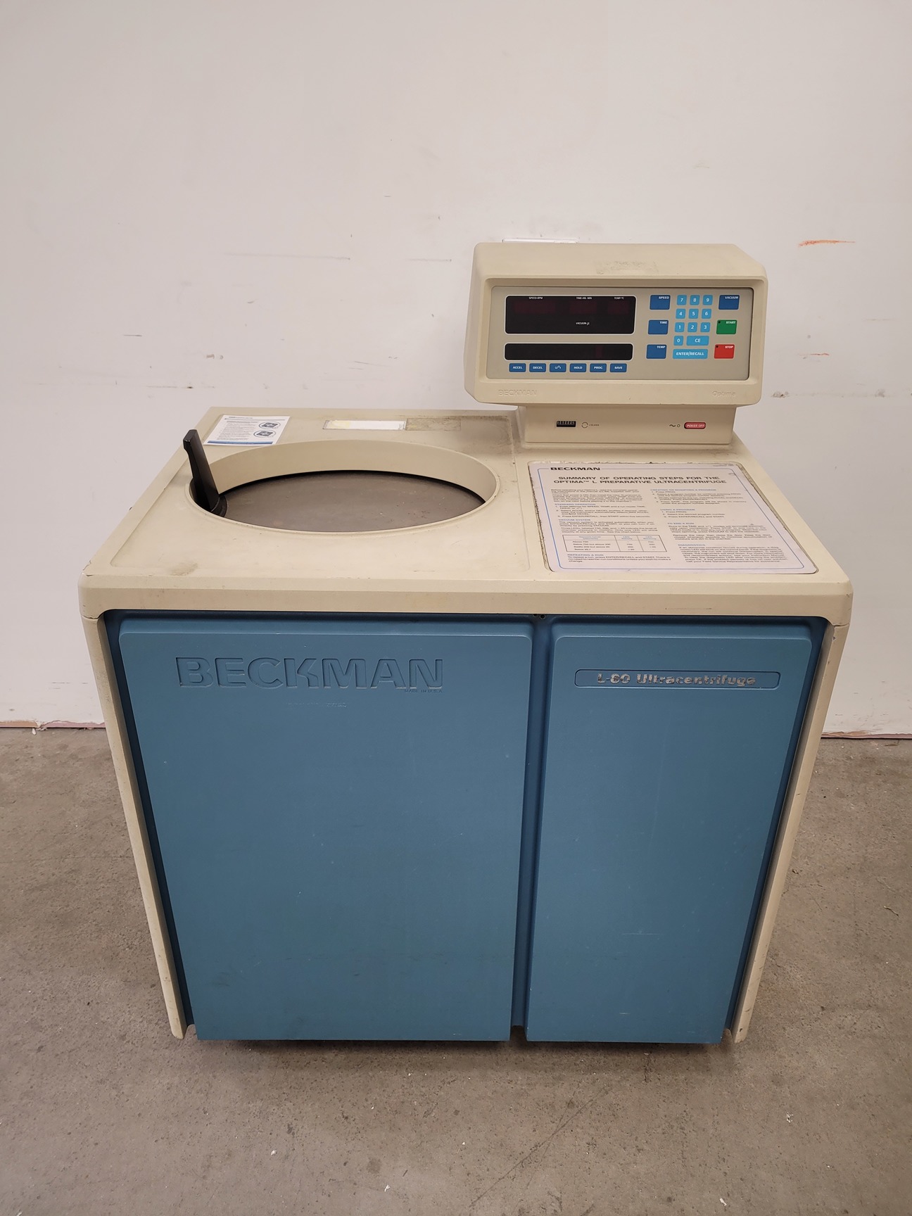 Image of Beckman Coulter L-80 Optima Ultracentrifuge Lab