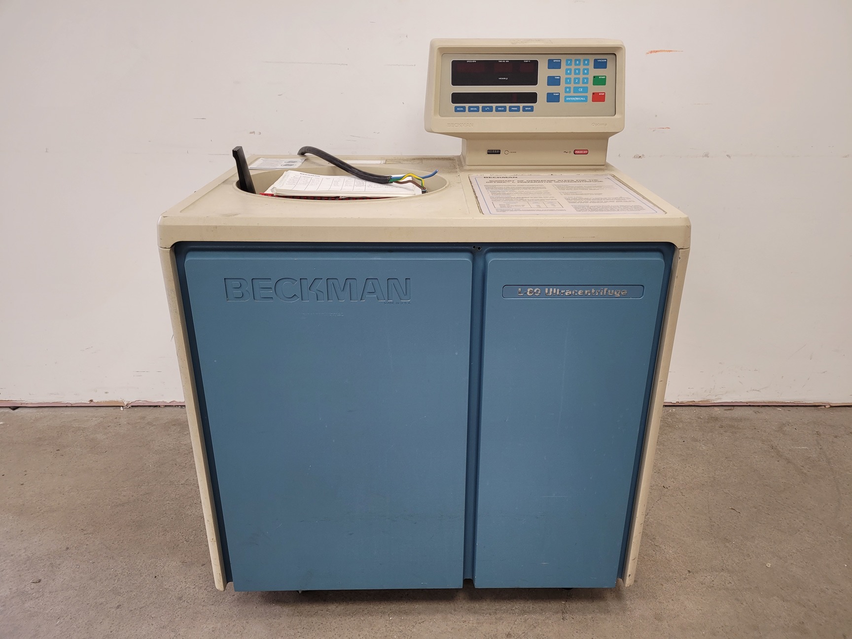Image of Beckman Coulter L-80 Optima Ultracentrifuge Lab