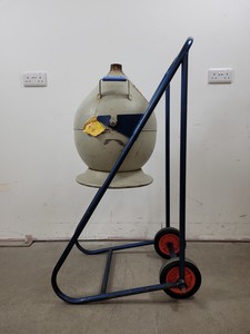 Thumbnail image of Jencons Air Reel Liquid Nitrogen Onion Dewar w/ Trolley Lab (No Lid)