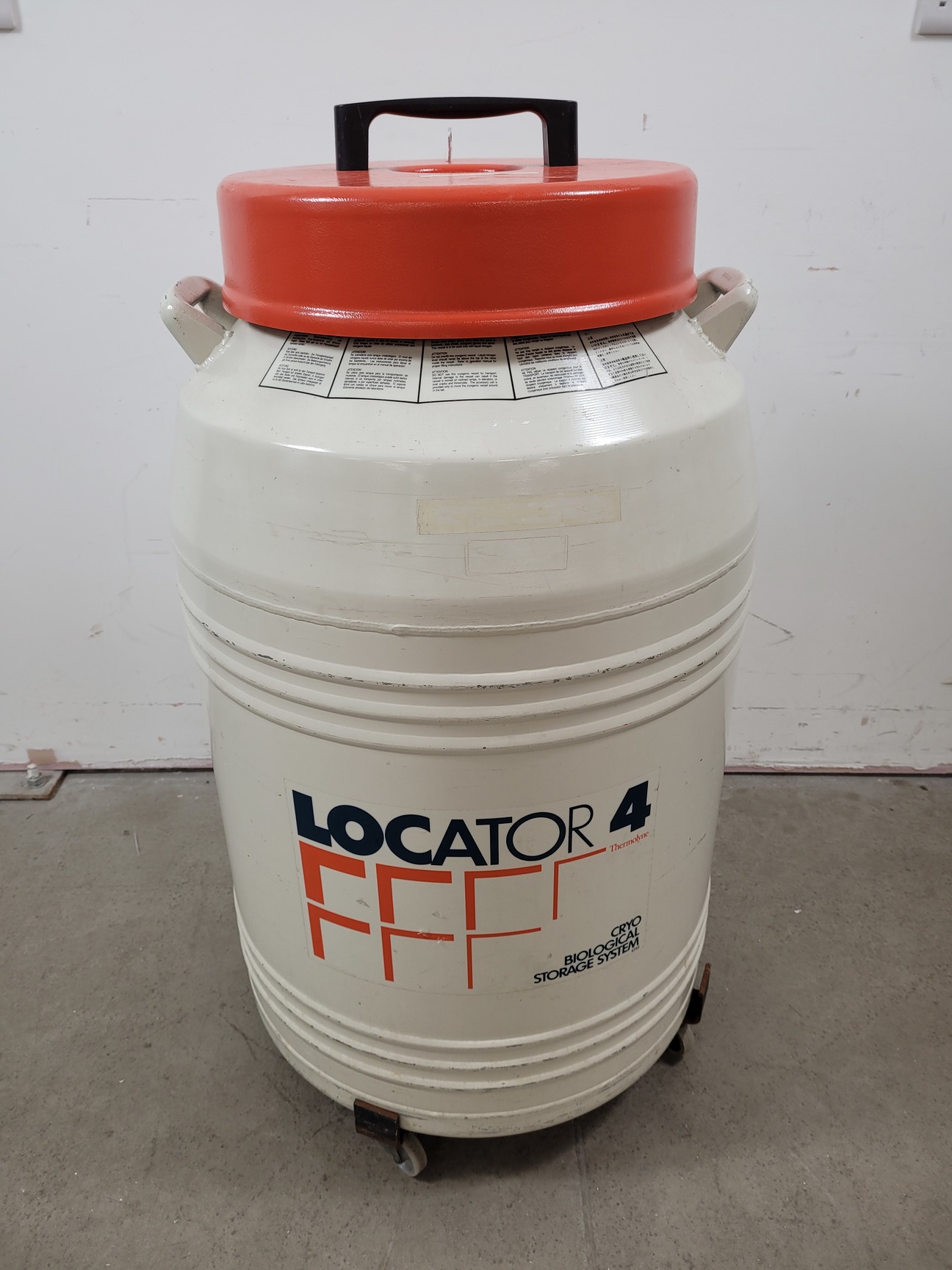 Image of Thermolyne Locator 4 Cryo Biological Liquid Nitrogen Storage Dewar Lab