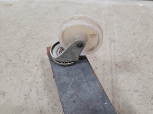 Thumbnail image of Thermolyne Locator 4 Cryo Biological Liquid Nitrogen Storage Dewar Lab