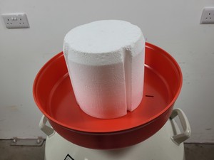 Thumbnail image of Thermolyne Locator 4 Cryo Biological Liquid Nitrogen Storage Dewar Lab