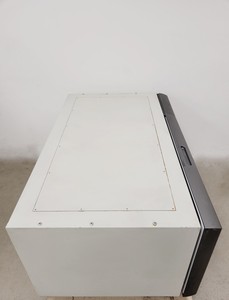 Thumbnail image of New Brunswick Scientific Innova 44 Incubator/Shaker w/ Accessories 