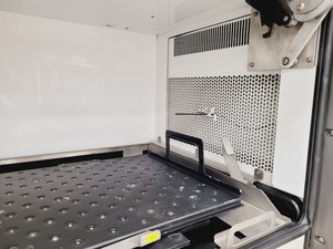 Thumbnail image of New Brunswick Scientific Innova 44 Incubator/Shaker w/ Accessories 
