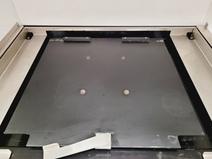 Thumbnail image of New Brunswick Scientific Innova 44 Incubator/Shaker w/ Accessories 