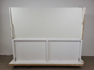Thumbnail image of Microflow Laminar Flow Workstation Cabinet  Model MMM 118026 Lab
