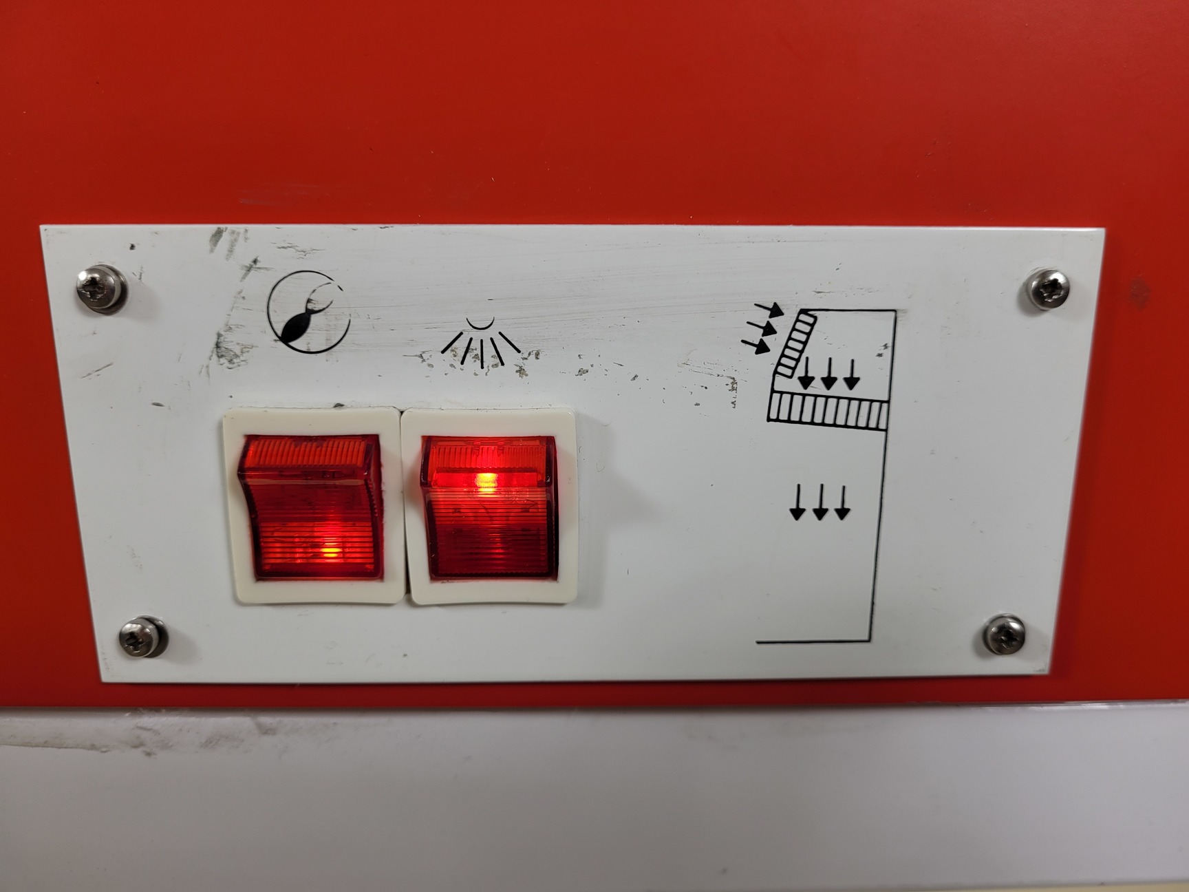 Image of Microflow Laminar Flow Workstation Cabinet  Model MMM 118026 Lab