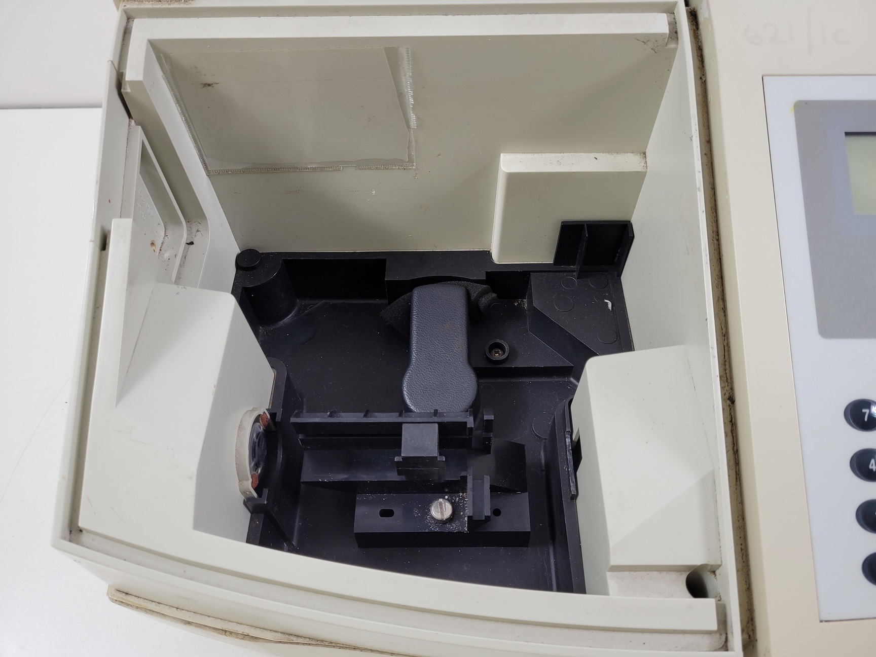 Image of Unicam Helios Delta UV-Visible Spectrophotometer Lab Spares/Repairs